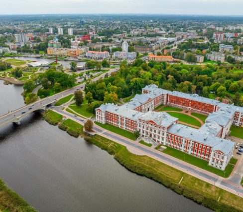 Jelgavas reģionālais tūrisma centrs aicina skolēnus uz rudenīgu atpūtu