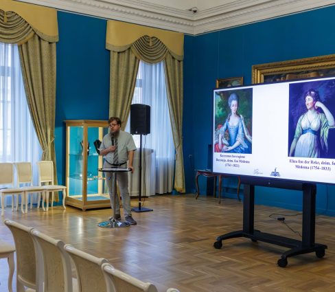 Aizvadīts stāstu cikla pasākums “Hercogistes laika stāsti – Doroteja un Elīza”